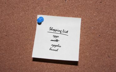 Assembling a healthy grocery shopping list
