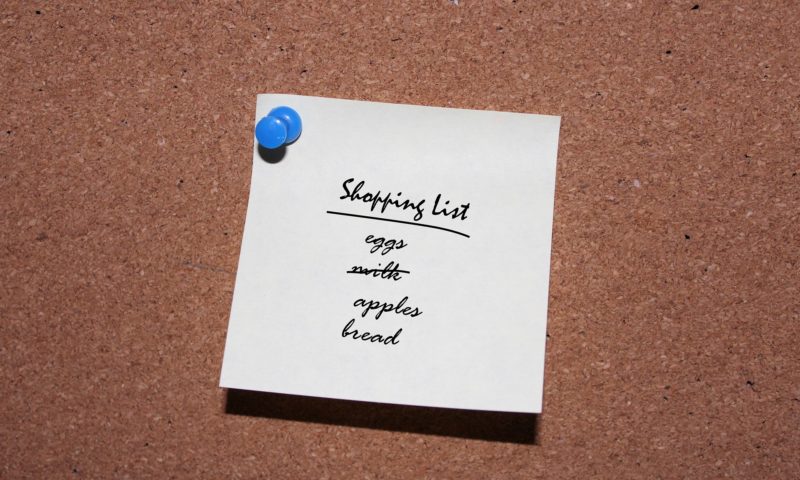 Assembling a healthy grocery shopping list