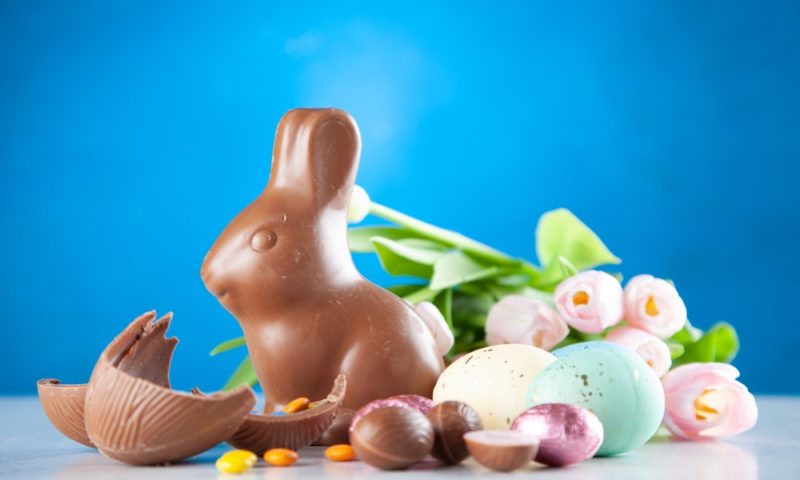 Follow these tips for staying on-track with your healthy lifestyle this Easter Weekend