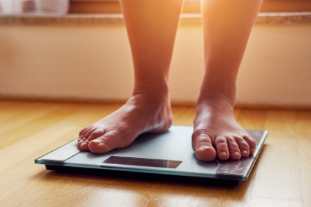 Daily Weight Fluctuation Explained: Why the Scale Changes So Often